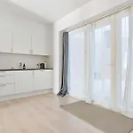 Superb First-floor Mid Town