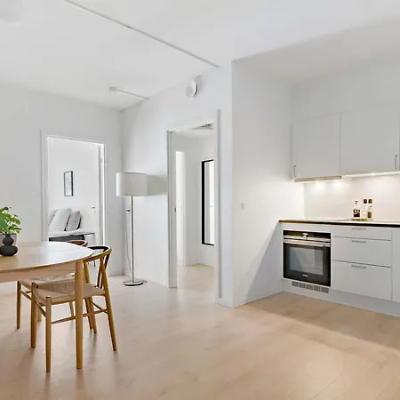 Lejlighed Superb First-floor Mid Town Århus