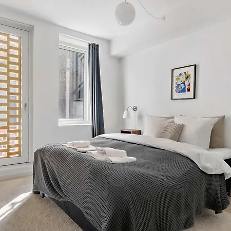 Inner Escape Apartment *