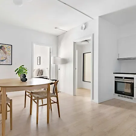 Superb First-floor Mid Town * Århus